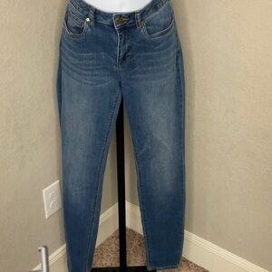 628 - Two by Vince Camuto NWOT Straight Leg Jeans, Size 29/8